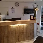阿姆体育场酒店 2* 杜伊斯堡