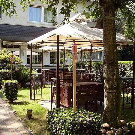 Am Stadion Hotel 2*