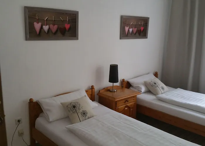 Am Stadion 2* Duisbourg